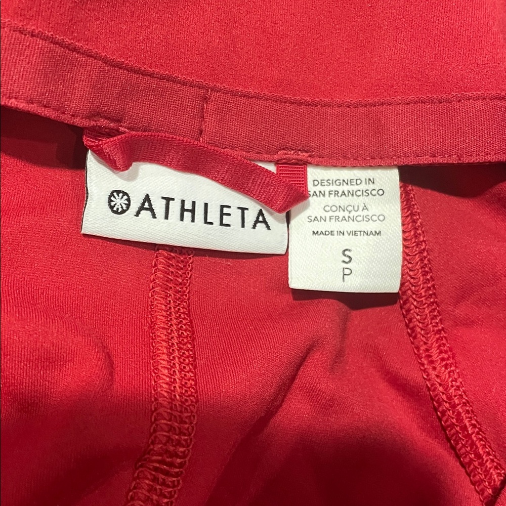 Athleta salutation half zip size small so so cute and comfortable - Picture 7 of 7